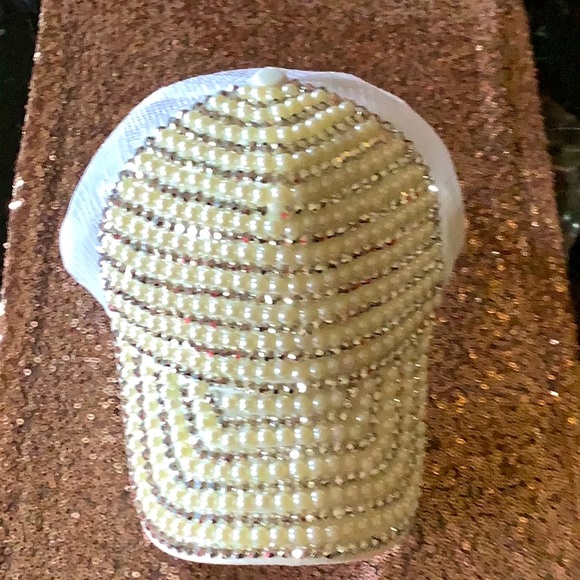 GC embellished baseball cap 🧢 - Picture 1 of 5